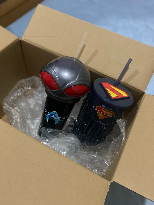 GSC Exclusive Superman Legacy Totem Cup with LED – KEEPSAKE by GSC