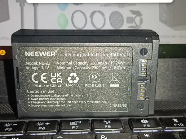 NEEWER NB-Z1 Lithium Battery for Z1 / Z2 Flash Speedlite - NEEWER
