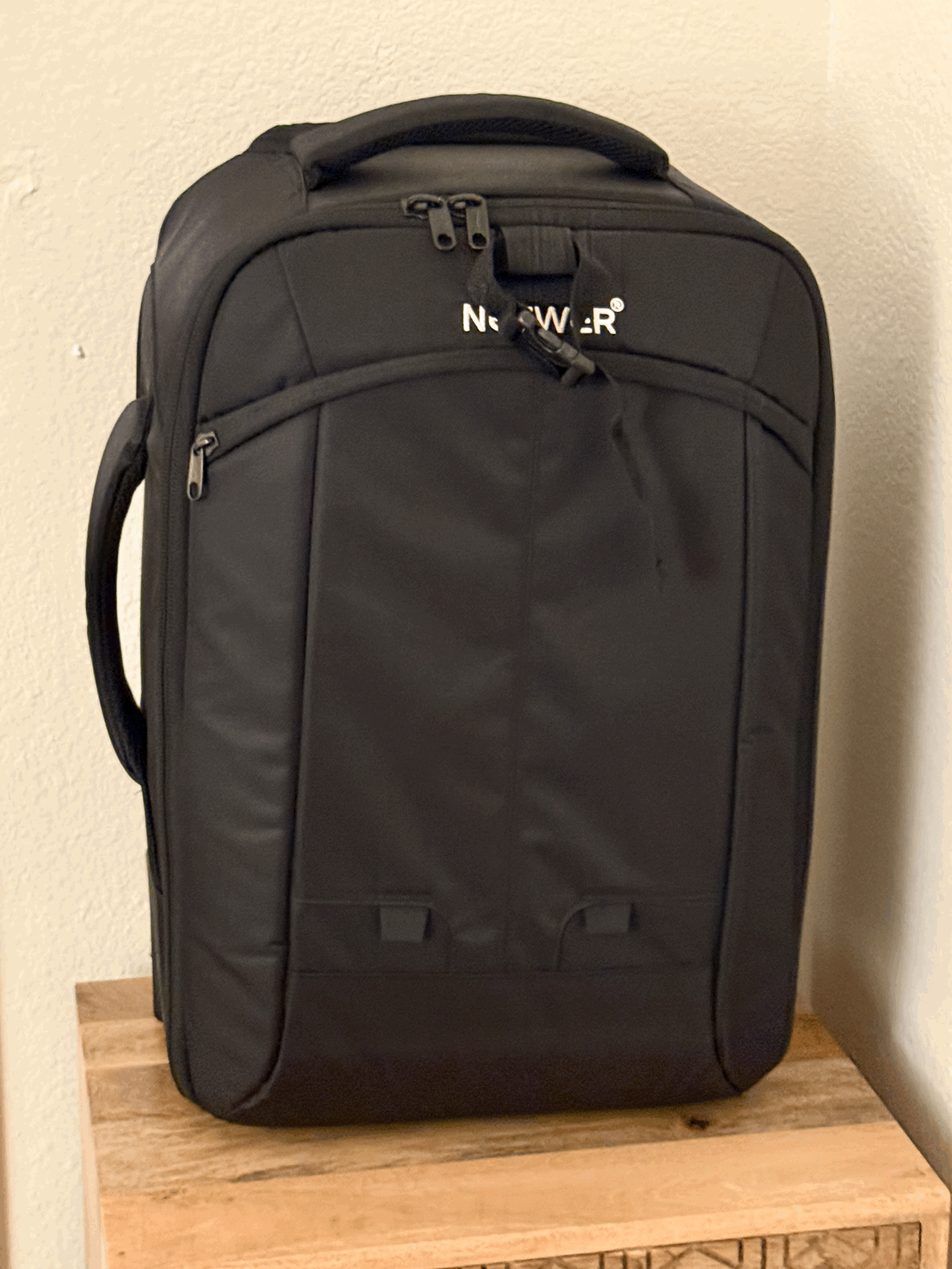 NEEWER 2-in-1 Rolling Camera Bag | Photography Backpack