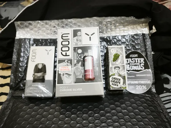 Pod Y Chrome Silver FOOM x UUS - Icy Watermelon 15 ml ( Special Edition ) image 5