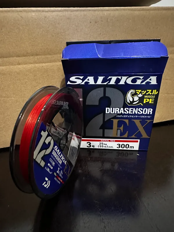 Daiwa UVF Saltiga Dura Sensor X12 EX +Si3 Signal Red #3 300m