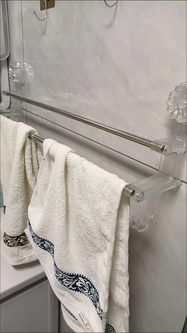 Suction Cup Bathroom Towel Holder – No-Drill Towel Rack, 22 Lbs Load Capacity, Space Aluminum, Waterproof Rustproof, For Kitchen, RV, Boat, And More
