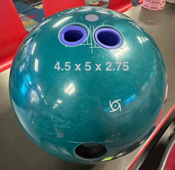 Storm Hy-Road 40 Bowling Ball – Pearl Power & Proven Legacy