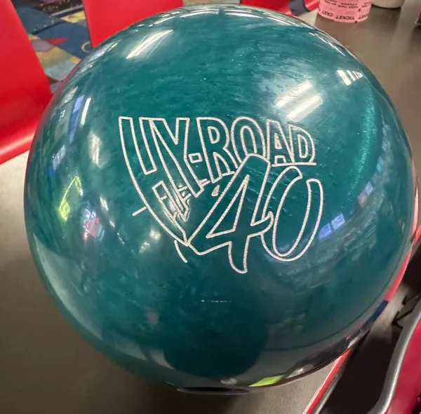 Storm Hy-Road 40 Bowling Ball – Pearl Power & Proven Legacy
