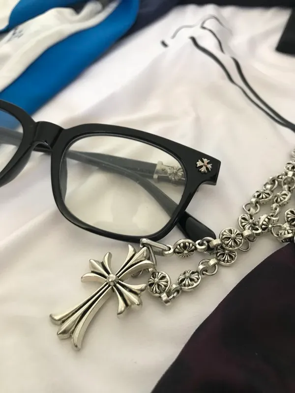 Chrome Hearts) Black Bead Cross Necklace (Code-ZX#841) – ZeonX